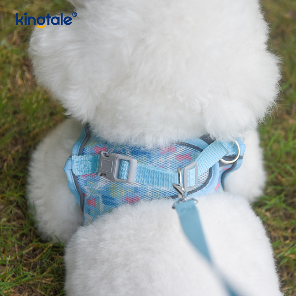 เสื้อกั๊กสไตล์แฟชั่นเบาะสายรัดสัตว์เลี้ยงสุนัขสะท้อนแสง Anti-Shock Leash