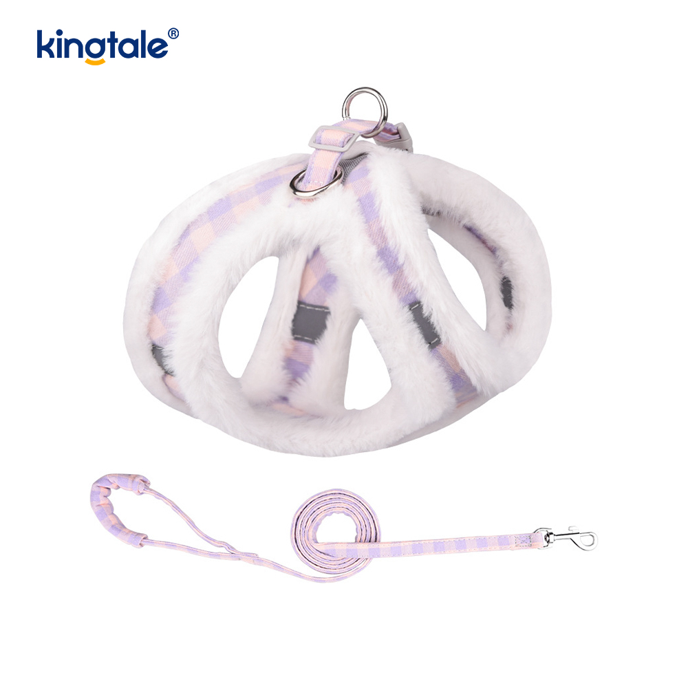 ตุ๊กตาสัตว์เลี้ยงสุนัข Harness Leash ชุดฤดูใบไม้ร่วงเดินสุนัข Harness Vest