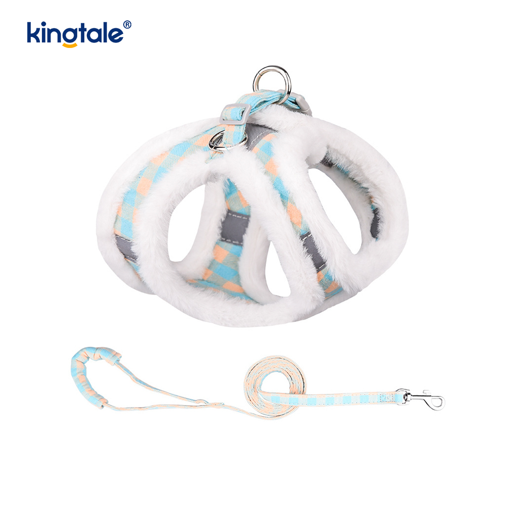 ตุ๊กตาสัตว์เลี้ยงสุนัข Harness Leash ชุดฤดูใบไม้ร่วงเดินสุนัข Harness Vest